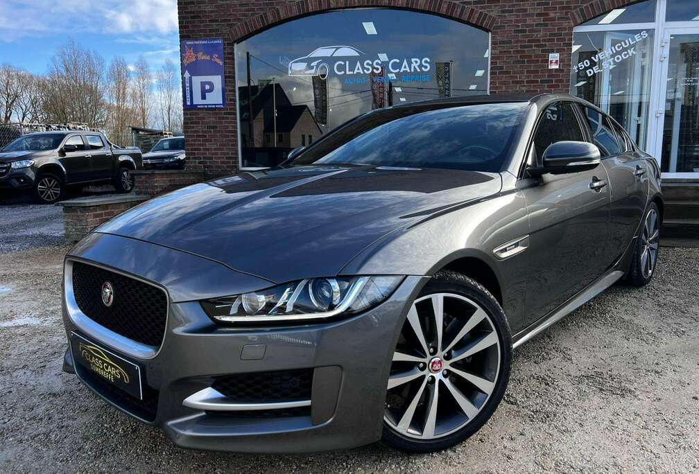 Jaguar 2.0 R-Sport ESSENCE Bte-AUTO 1er MAIN CARNET NAVI