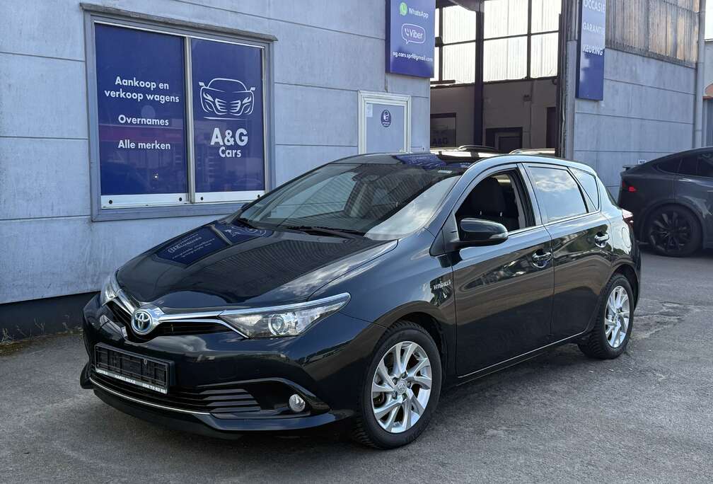 Toyota hybrid 140H Business