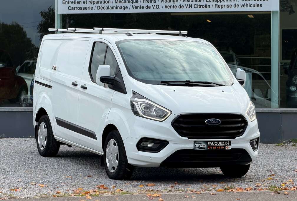 Ford 2.0 TDCi (EU6.2) / 3 places / Barres de toit - Attache remorque - 2 portes coulissantes - Verrous extérieurs / TVAC