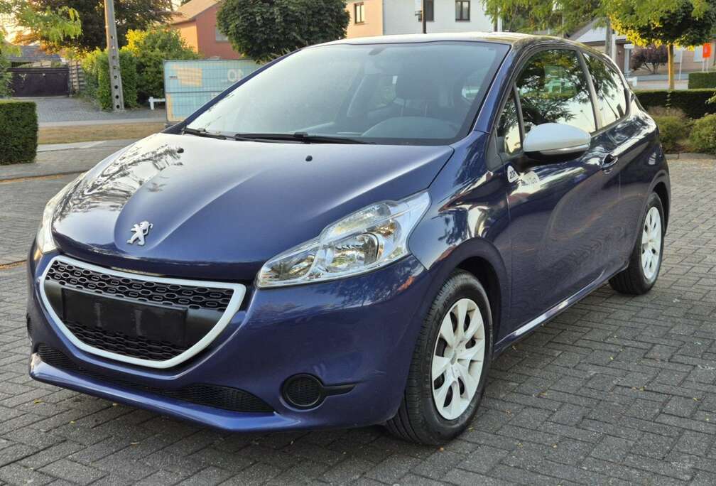 Peugeot PureTech 68 Like Gekeurd zeer proper 1.0L Benzine