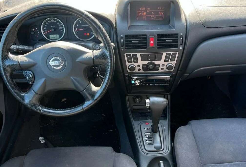 Nissan Almera 1.8i 16v Acenta