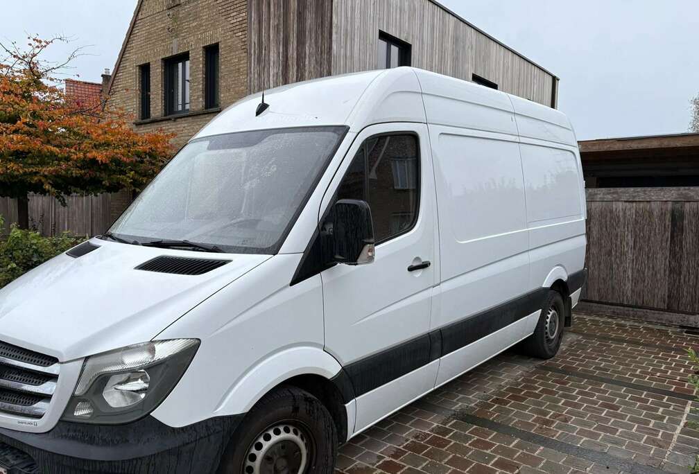 Mercedes-Benz 316 CDI (BlueTec) Sprinter 906.731 7G-TRONIC Plus