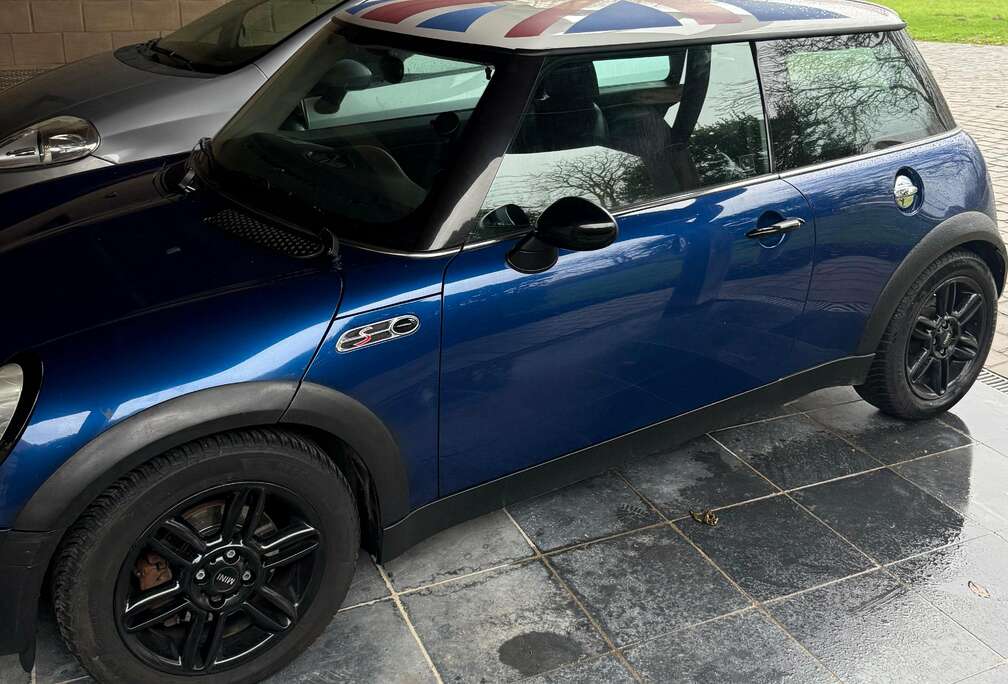MINI Mini 1.6i 16v Cooper