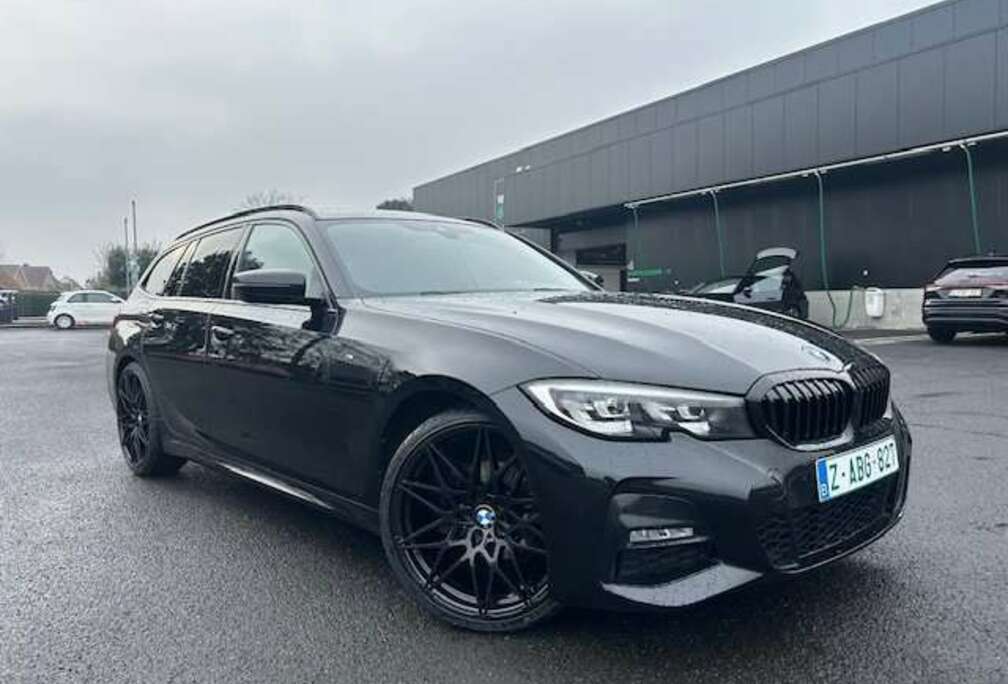 BMW Touring 318iA M-pak Shadow Full Black Led 20\'\'