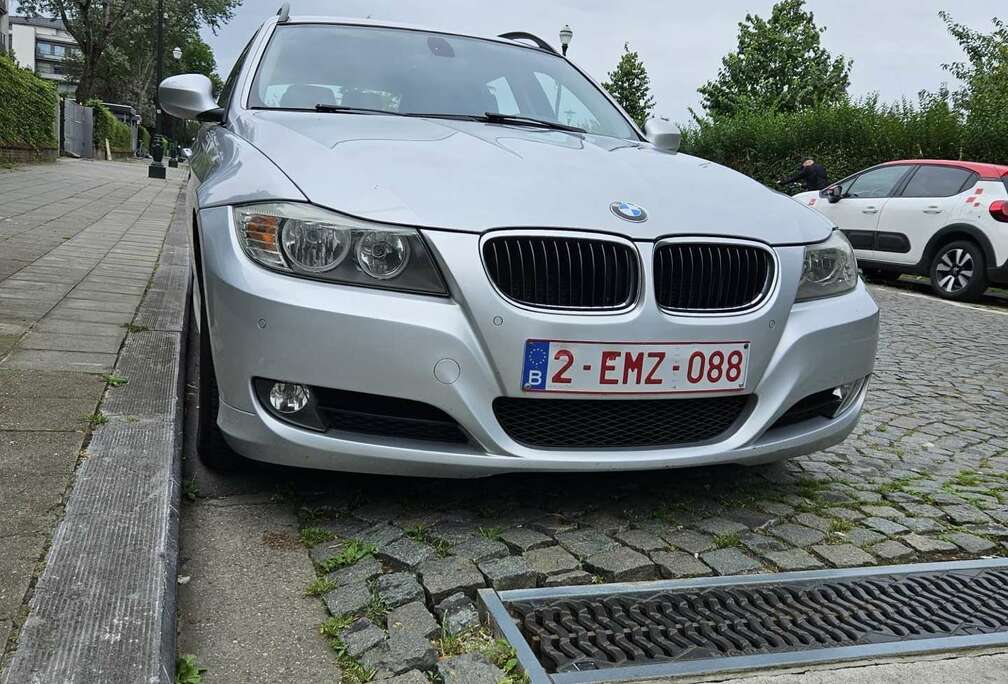 BMW 320i Touring Aut.