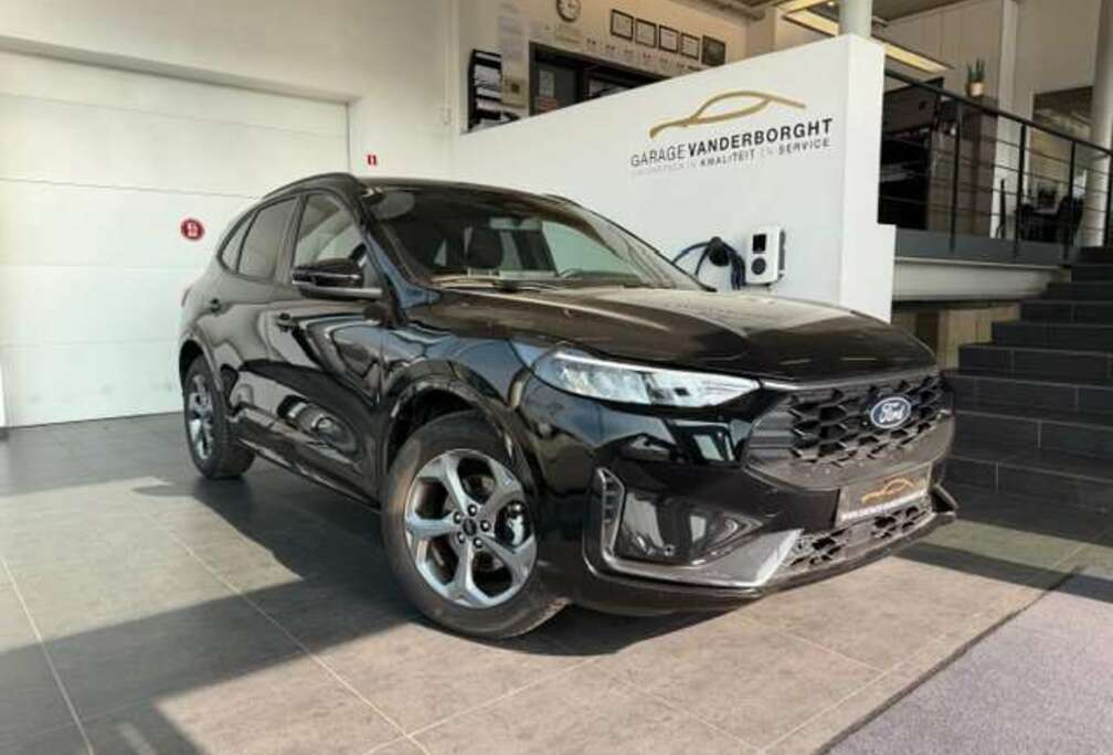 Ford KUGA ST-LINE 1.5 BENZINE 186PK AUTOMAAT