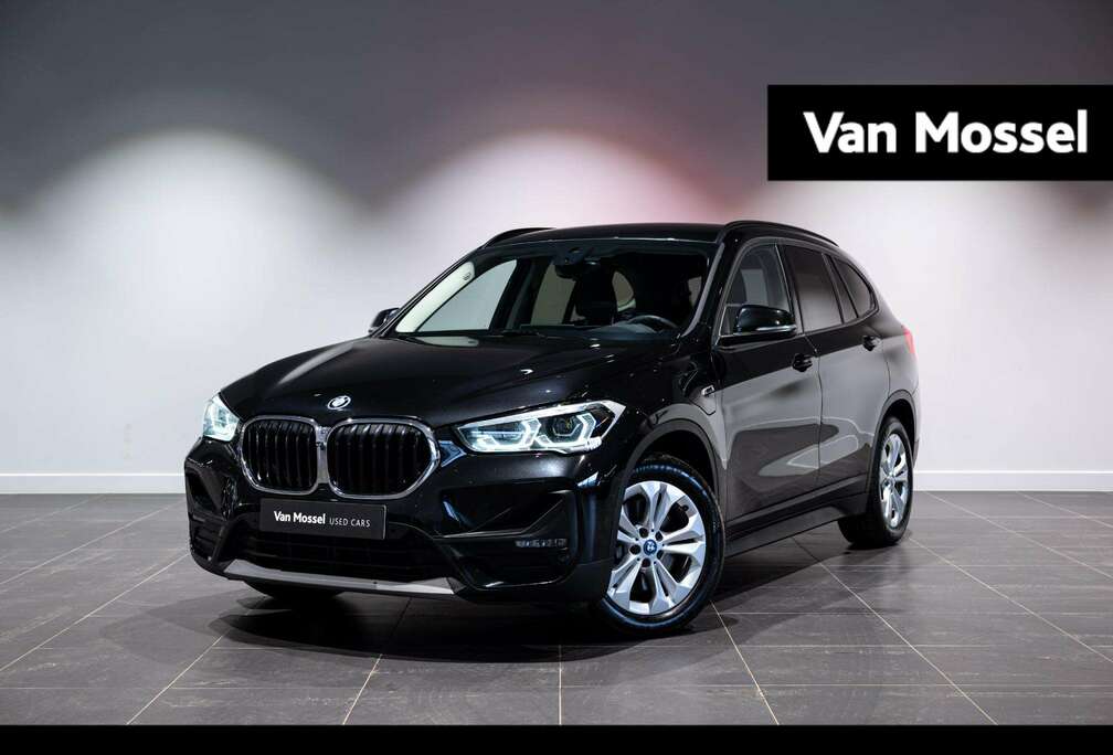 BMW xDrive25e (162 kW)