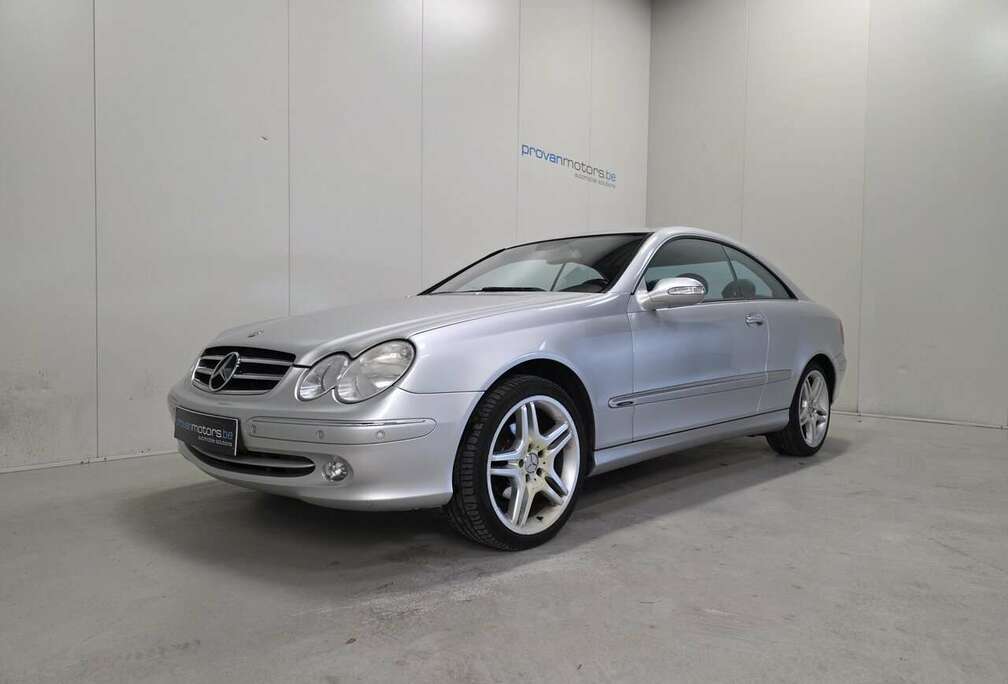 Mercedes-Benz Benzine Autom. - GPS - Goede Staat