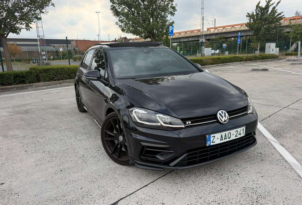 Volkswagen R 2.0 TSI 4Motion DSG Black Édition