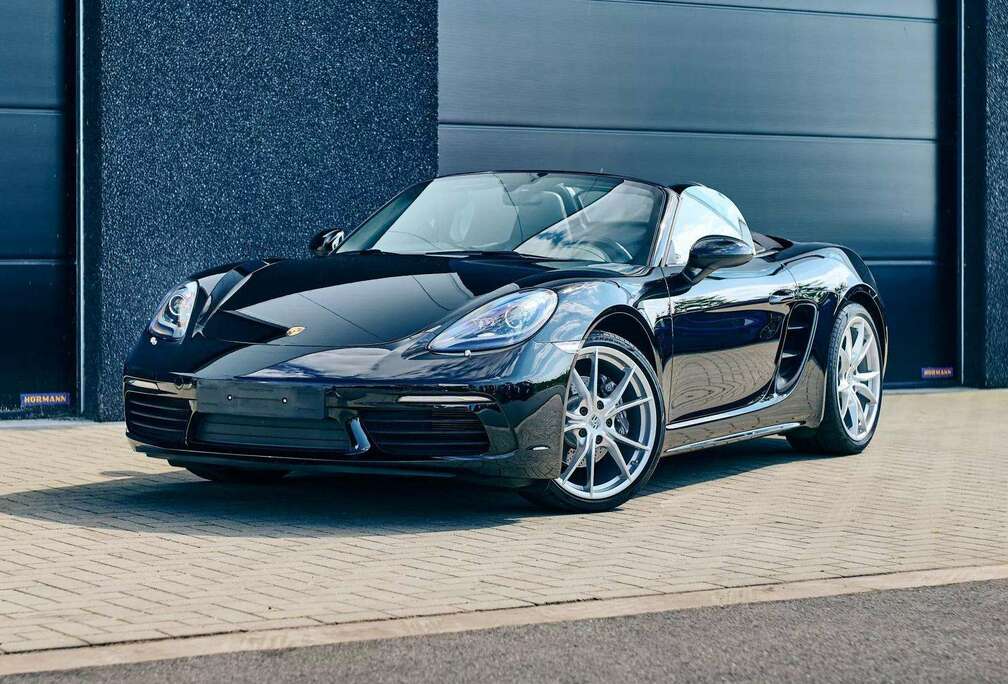 Porsche Boxster PDK / 20\
