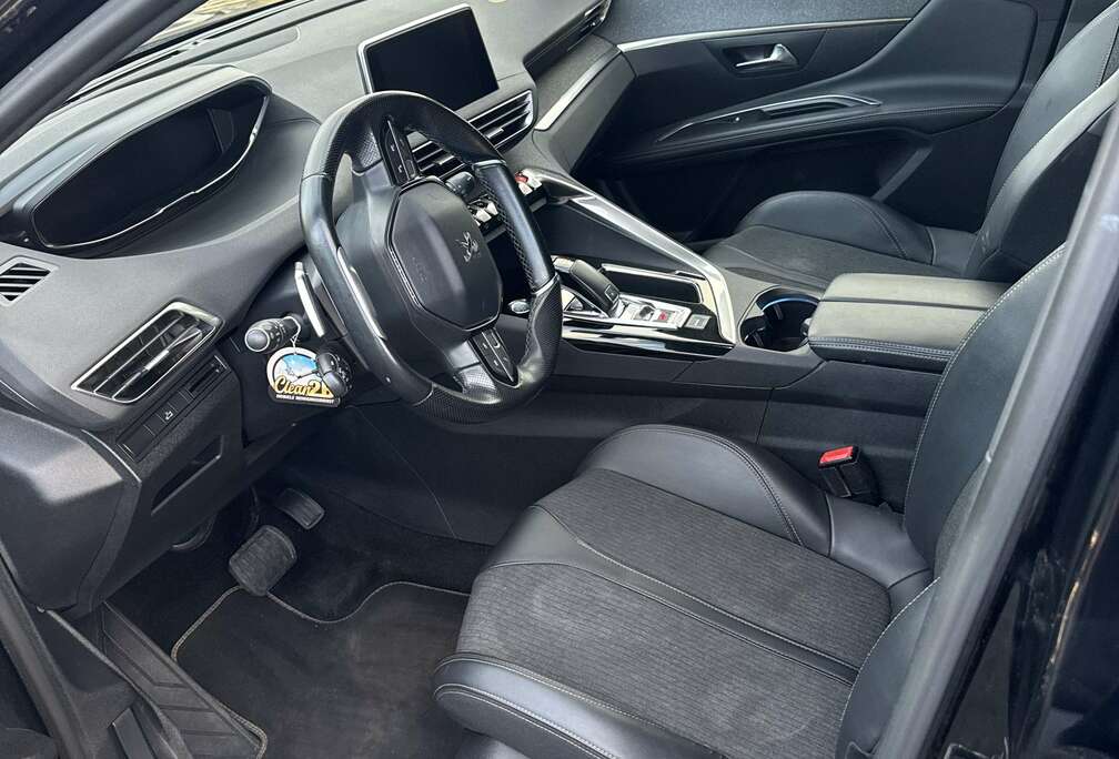 Peugeot 1.2 PureTech GT Line
