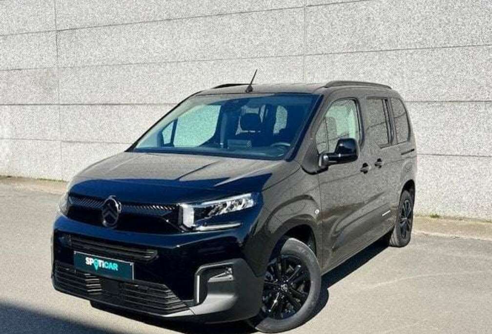 Citroen *CAR PLAY*CAMERA* 1.2 BENZ 110 PK PLUS