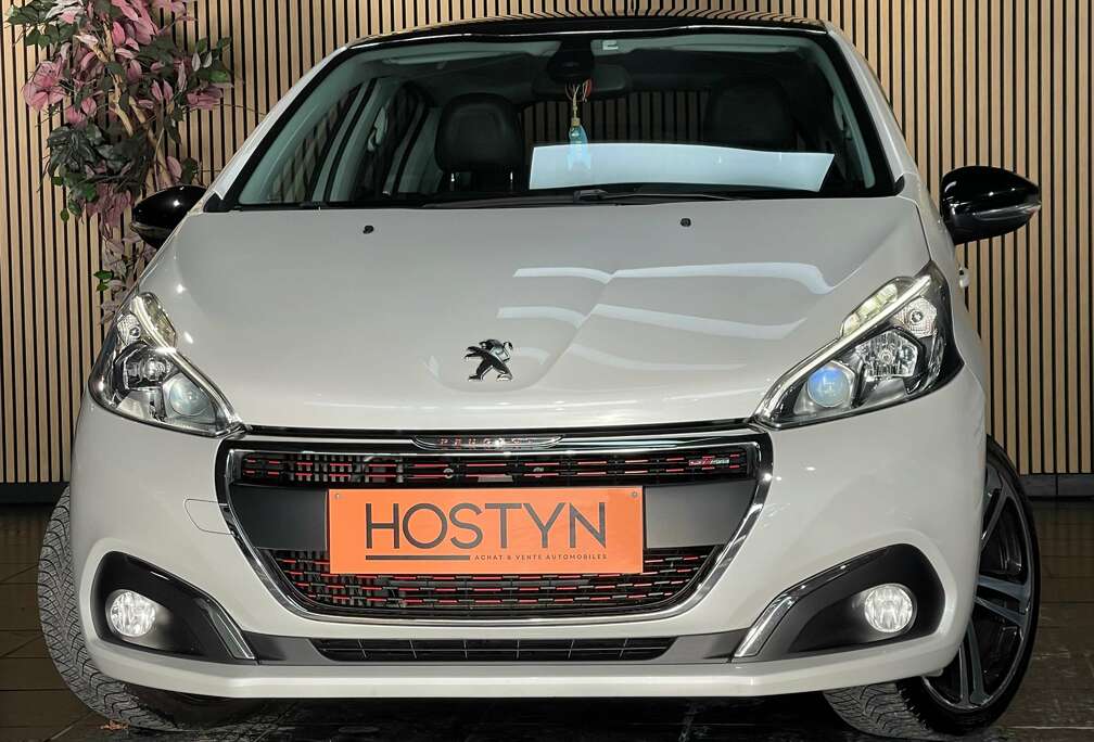Peugeot 1.2i GT Line S*GARANTIE 1AN*CAMERA*NAVI