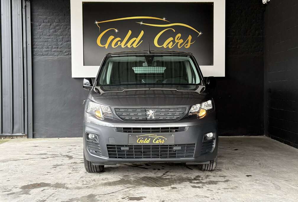 Peugeot 1.5 BlueHDi*TVA*BOITE AUTO*CLIM