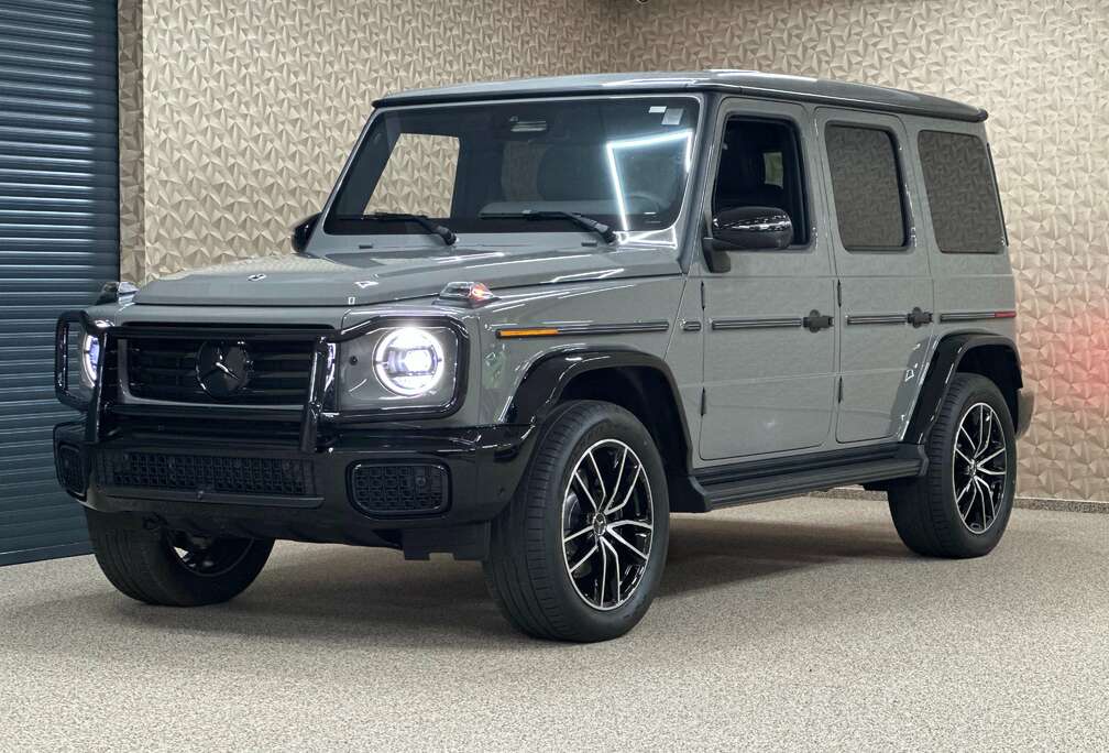 Mercedes-Benz G 550 TWO TONE MY25