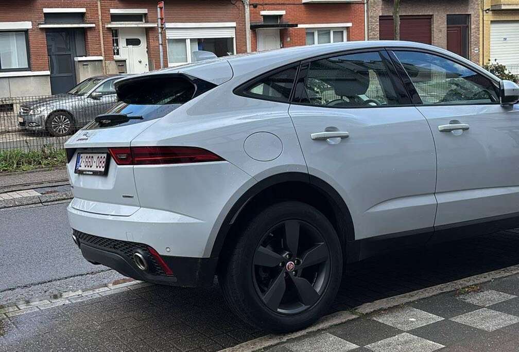 Jaguar 2.0 T AWD R-Dynamic (EU6.2)