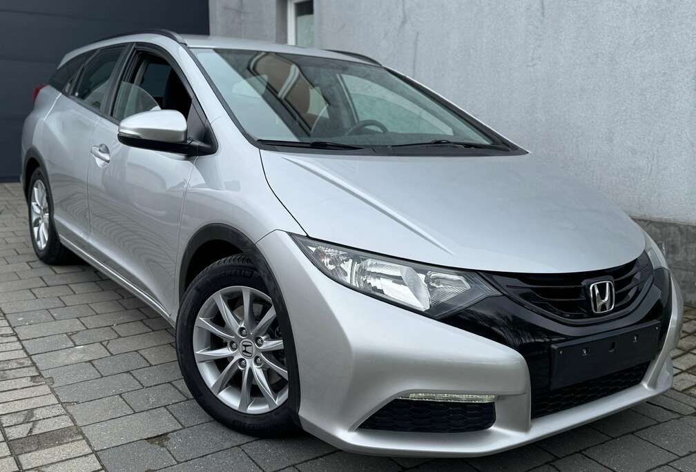Honda Civic Tourer 1.8i Comfort 60000 KM GARANTIE