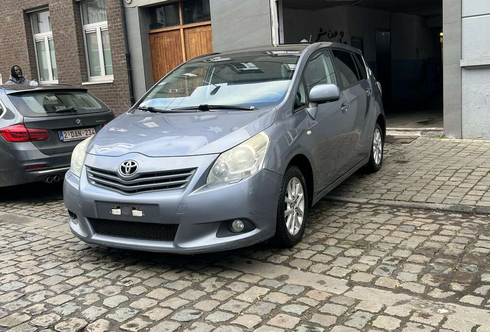 Toyota Corolla Verso 1.8i VVT-i 16v Linea Sol