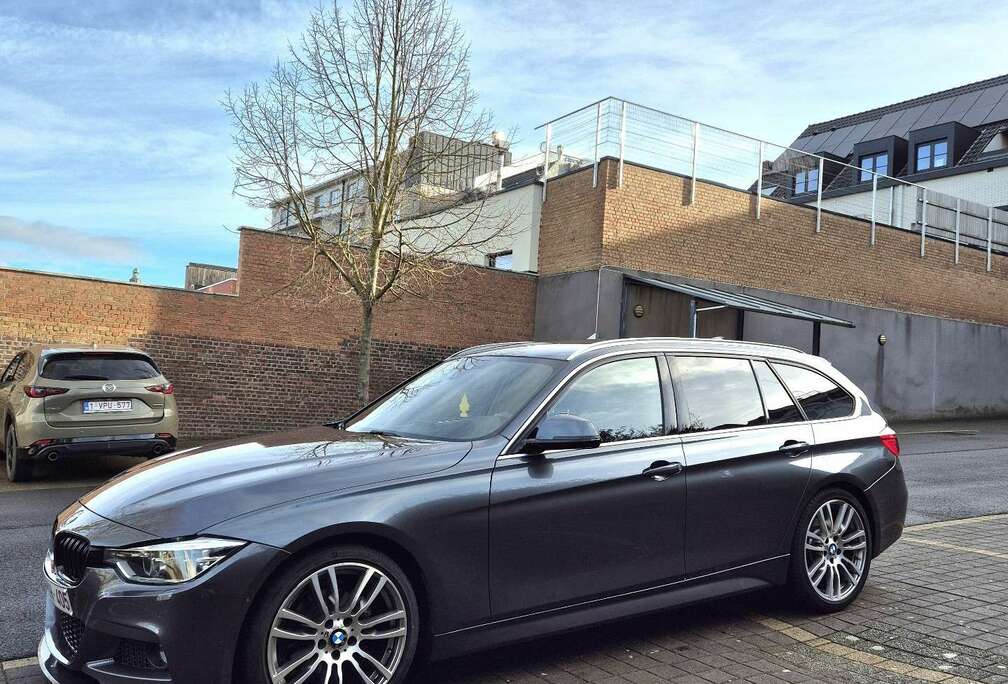 BMW Touring 320iA