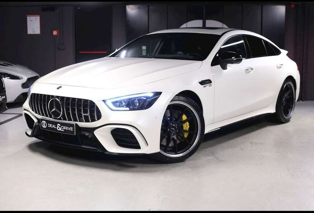 Mercedes-Benz 4-DOOR 4.0 V8 63 S 4M+DIAMOND WHITE DESIGNONIGHT