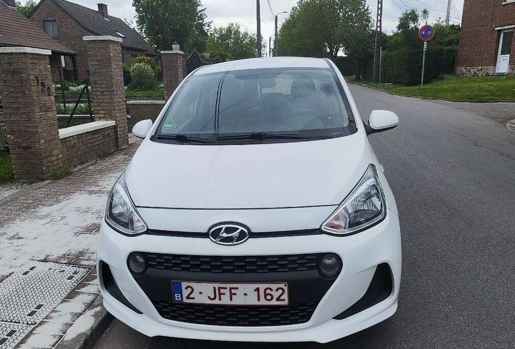 Hyundai 1.0 67 ECO Intuitive