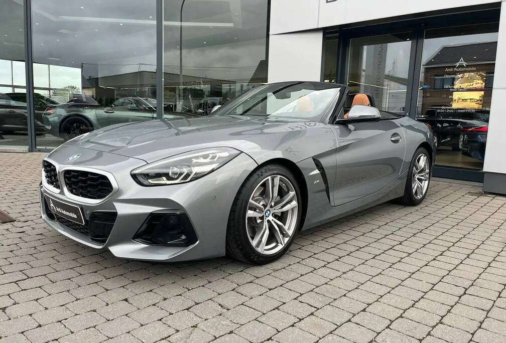 BMW 2.0iAS sDrive20i *GARANTIE*1ER PROPRIETAIRE*CARPLAY*SIEGE CHAUFF*