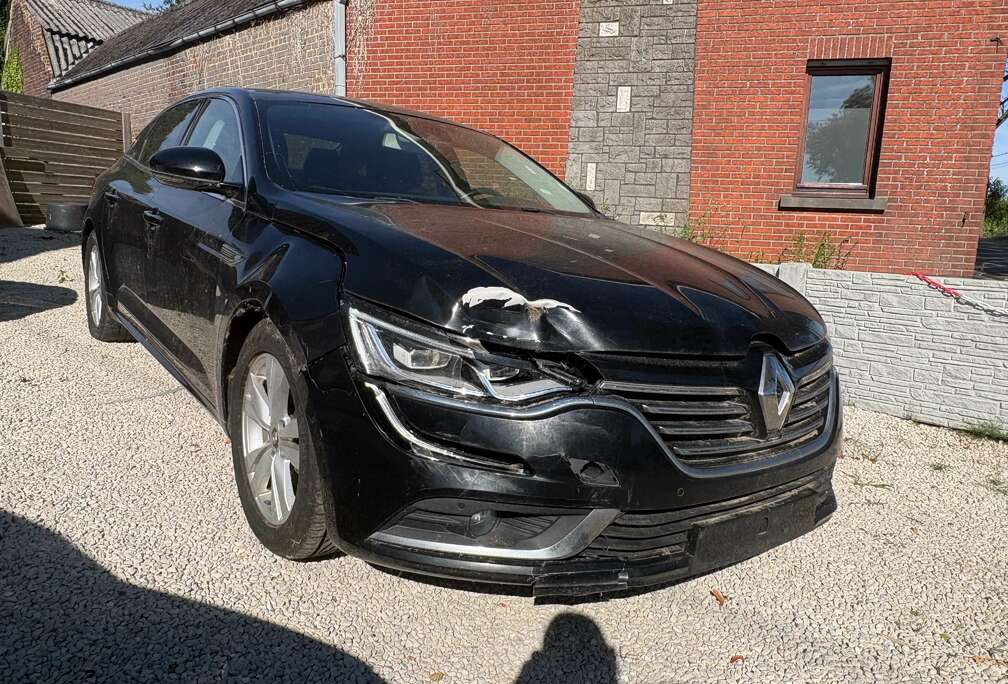 Renault Talisman 1.5 dCi accidenté ongeval.