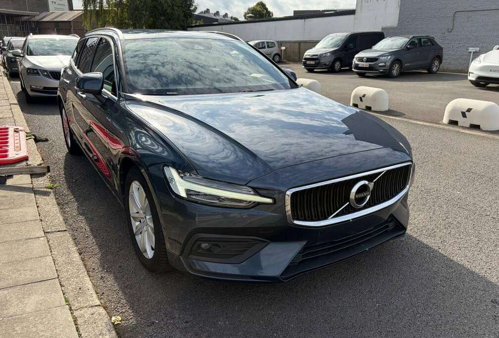 Volvo V60 2.0 D3 AWD Momentum Pro Geartronic