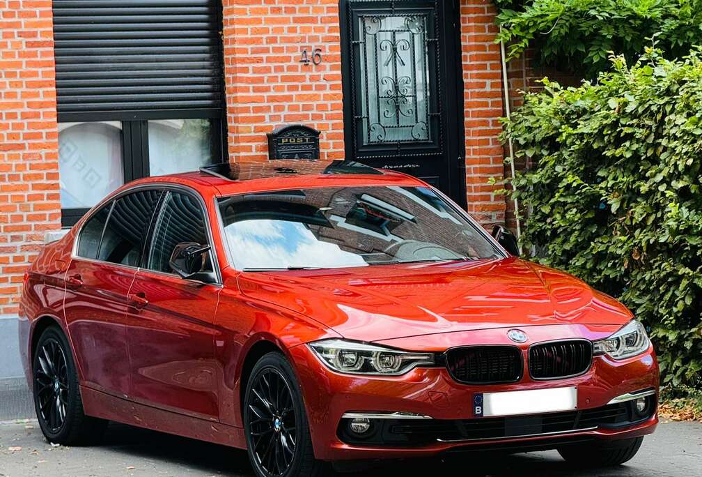 BMW 330e iPerformance Luxury Line