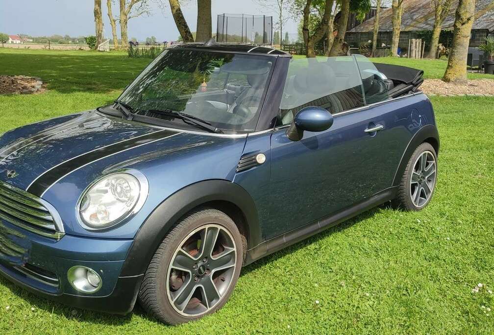 MINI Cabriolet r57