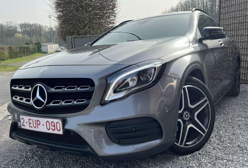 Mercedes-Benz GLA 180 Pack AMG * Toit pano, Sg chauff, Camera…