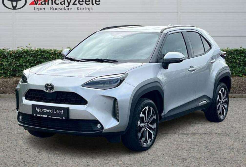 Toyota Dynamic Plus+Executivepack+cam+gps+sens V+A