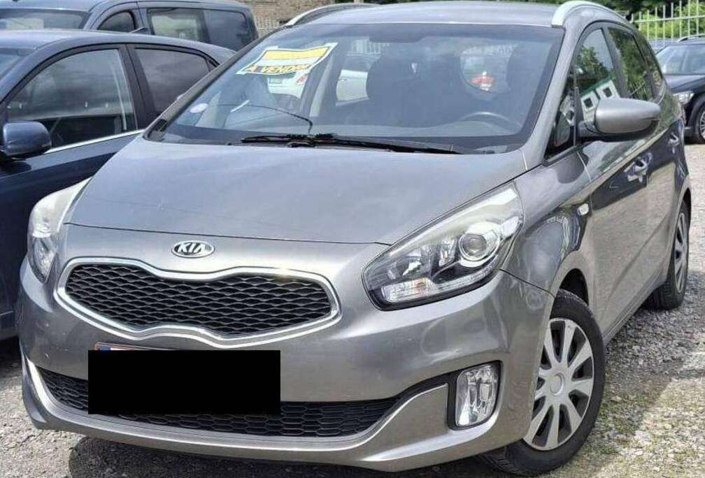 Kia Carens 1.6i Fusion