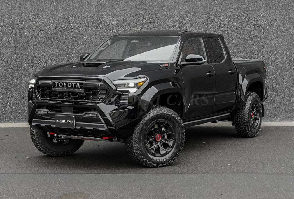 Toyota 2026 TRD PRO € 83000 +COCKPIT RED SOFTEX