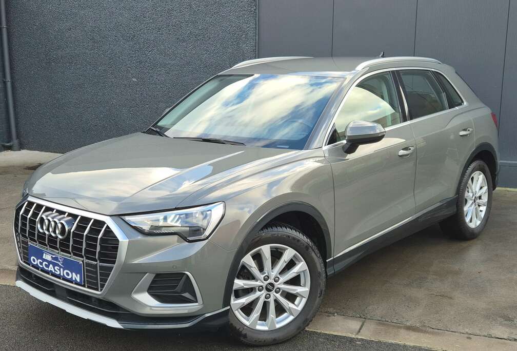 Audi Q3 35 TFSI Advanced  1ère main Carnet Audi