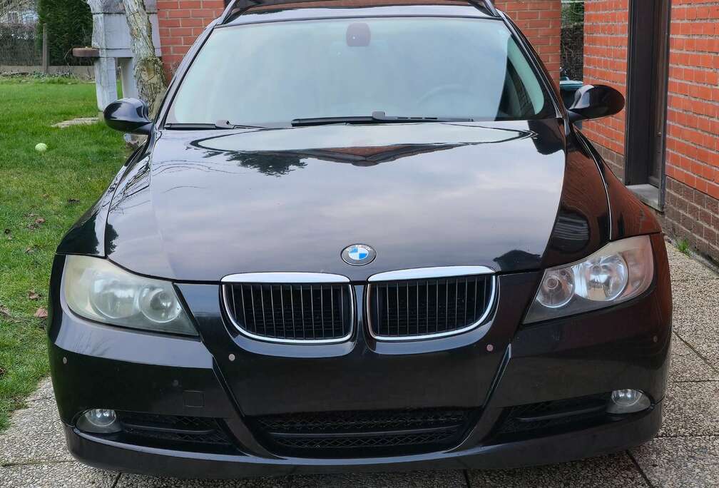 BMW Touring 320 d