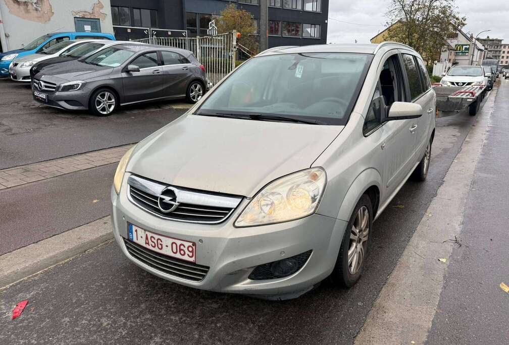 Opel Zafira 1.7 CDTi Enjoy DPF**7 PLACES**