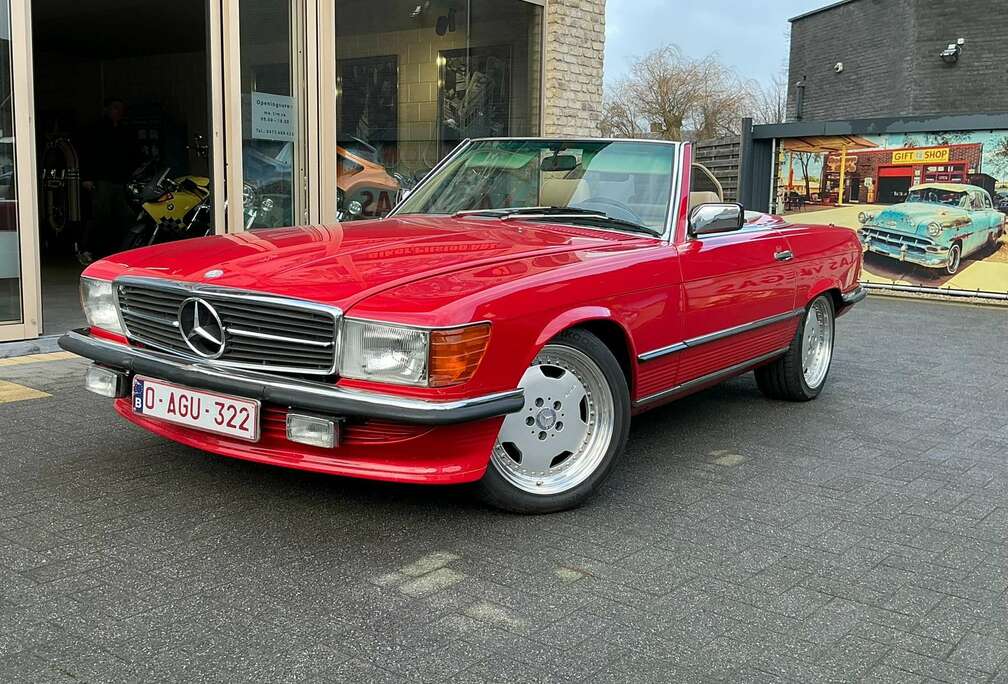 Mercedes-Benz