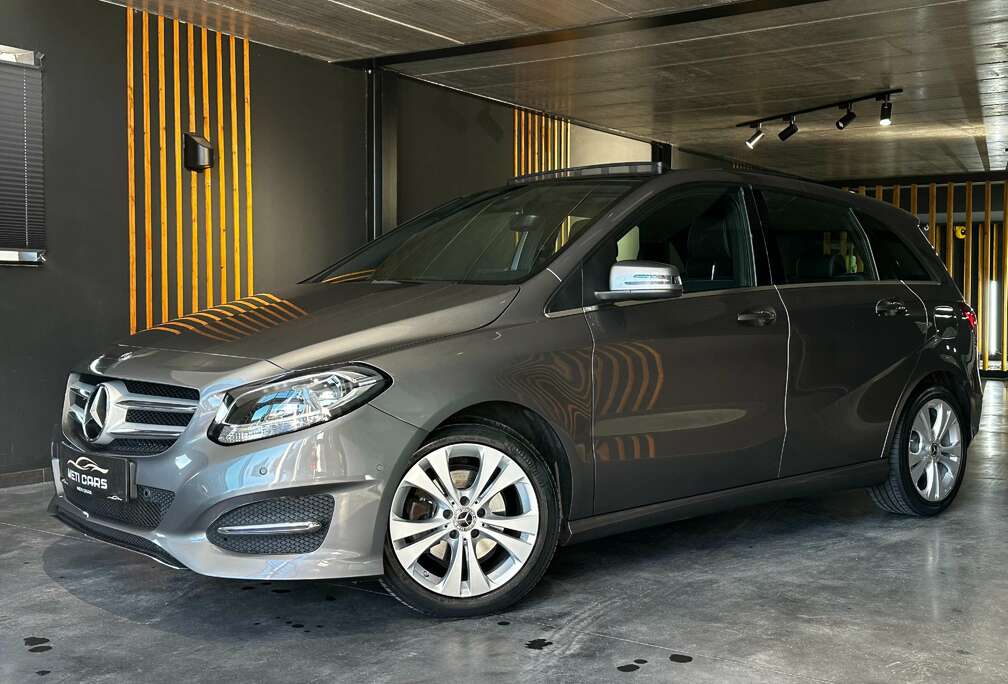 Mercedes-Benz 7G-DCT  Pano  Stoelverwarming  Trekhaak  Navi