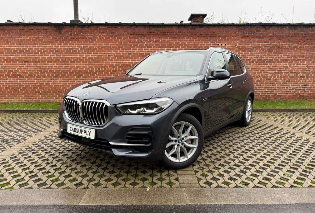 BMW X5 xDrive45e - Comfort seats- Ambient light- Apple