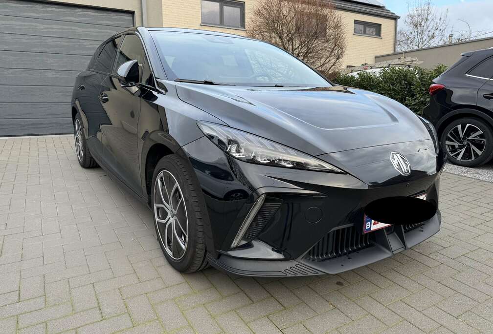 MG e-MG4 64 kWh Luxury