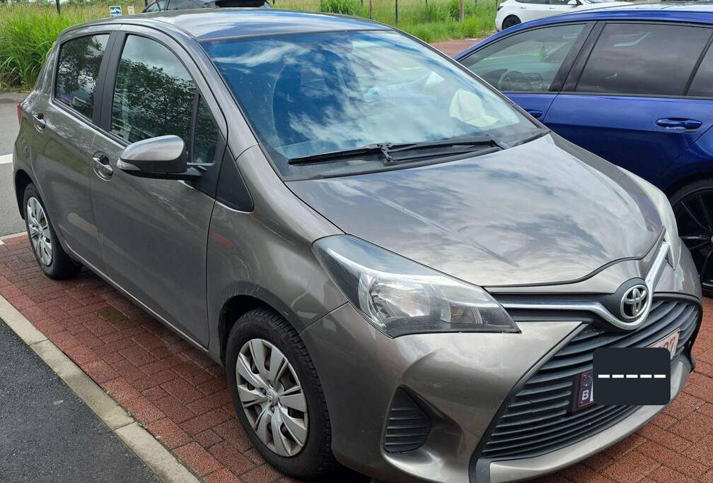 Toyota Yaris 1.33i VVT-i Comfort and pack Style