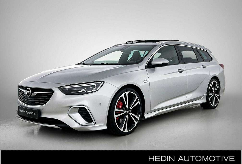 Opel 2.0 CDTI 4x4 Sports Tourer GSi | Panoramisch Dak |