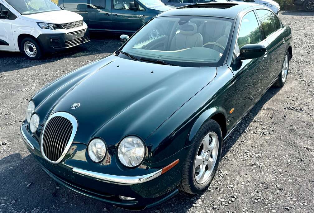 Jaguar 3.0i V6 24v Automatique * Toit ouvrant *