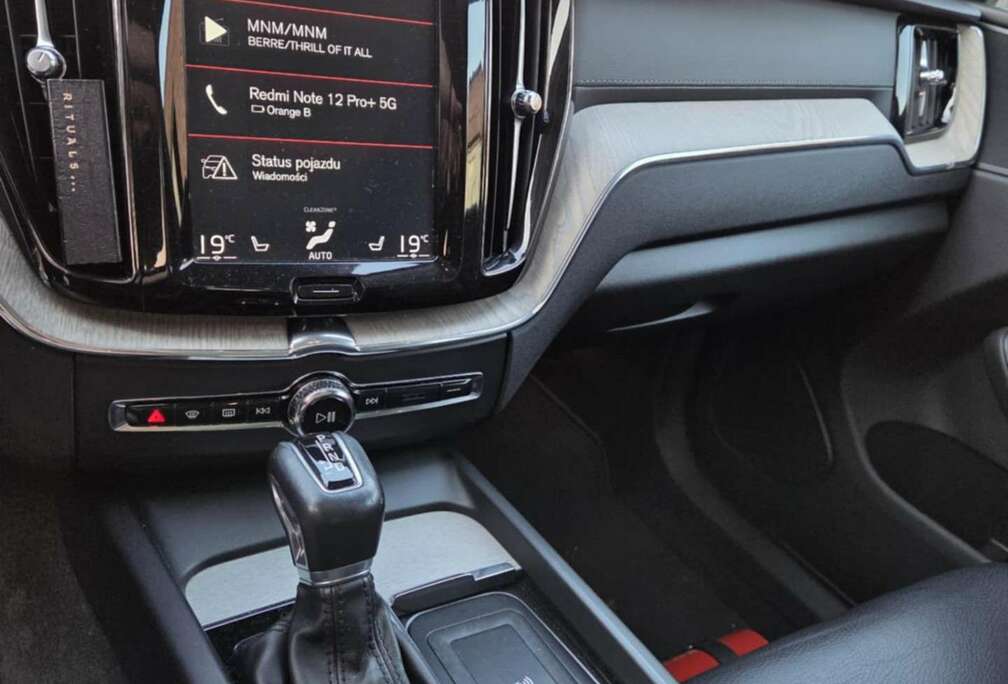 Volvo D4 Inscription AWD 4x4