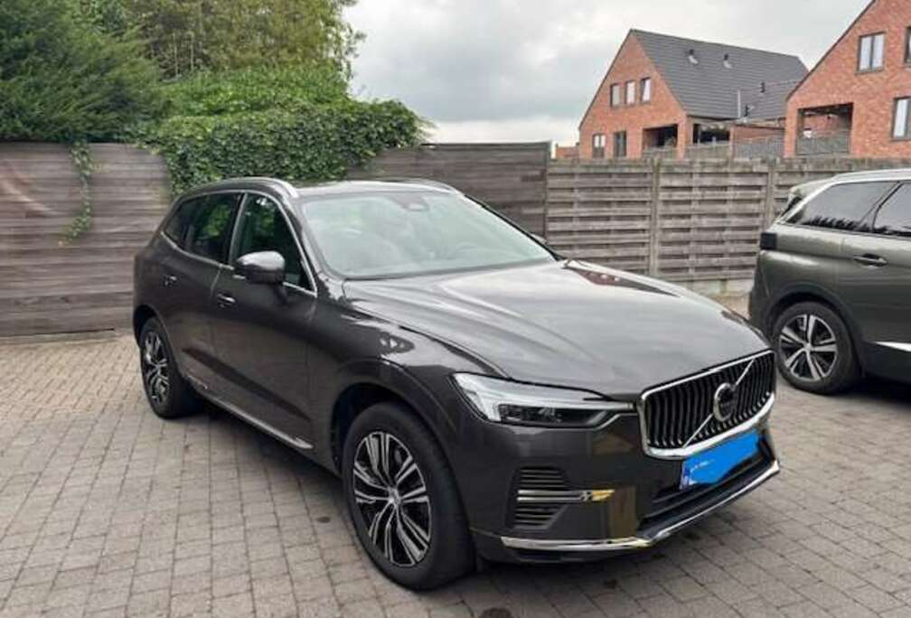 Volvo XC60 T6 AWD Recharge Essential
