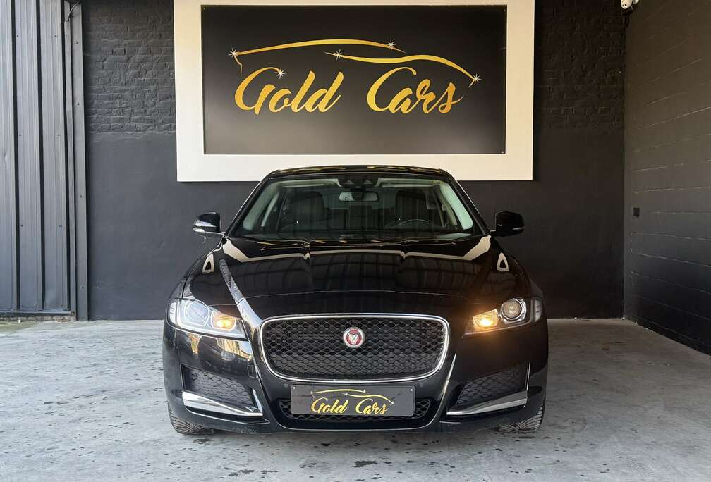 Jaguar XF 2.0 D E-Performance Prestige