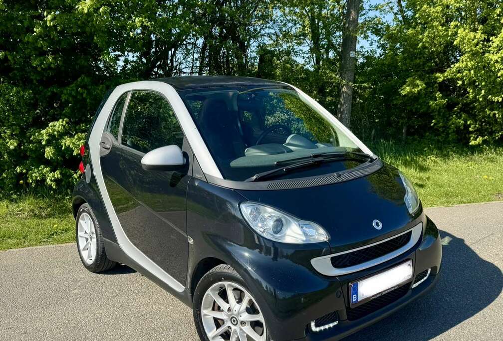 Smart 1.0i Prête à ImmatClim Entretien