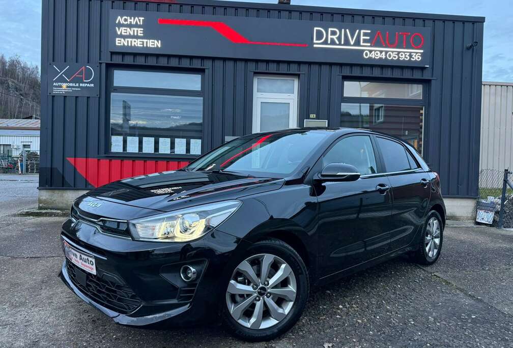 Kia Carplay / Camera / Capteurs / Gps / Airco