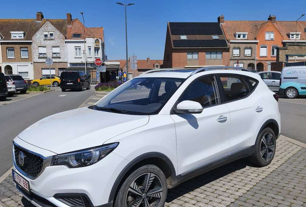 MG MG ZS EV 44,5 kWh  105 kW  36 108 km  2021